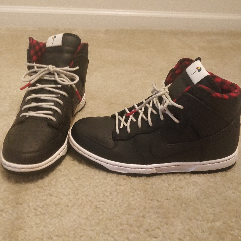 Nike
Dunk Ultra